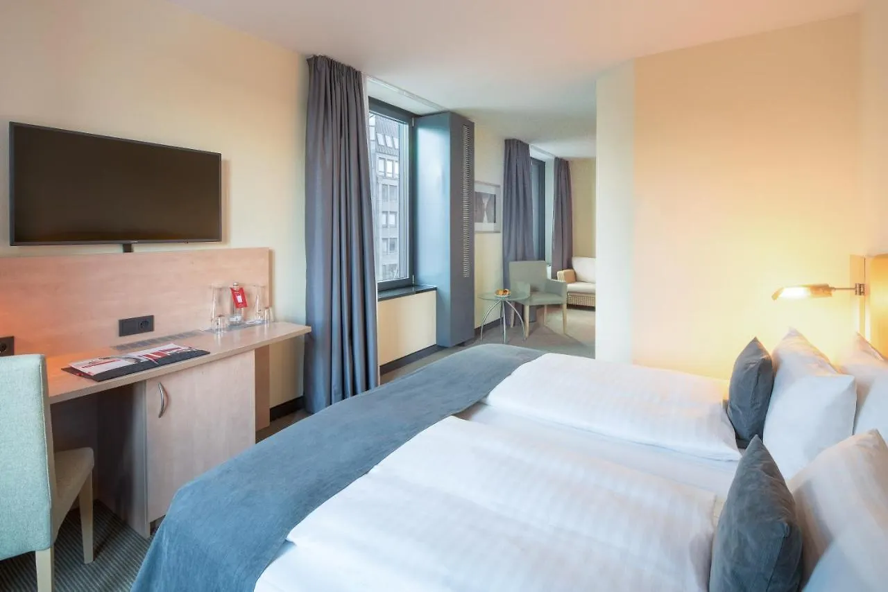 Отель Intercityhotel Hamburg Hauptbahnhof
